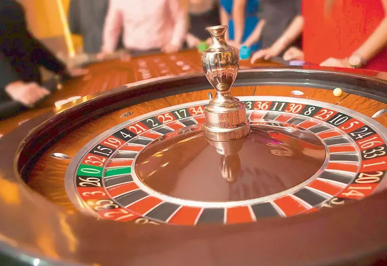 1532202-1865714-casino
